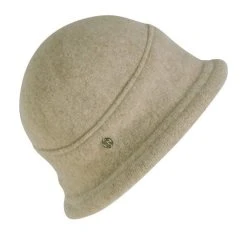 KN Kati Niemi Hattu Terhi