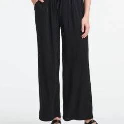 Create Housut 251424