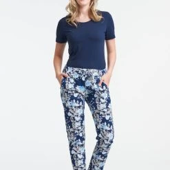 Lea H. Lea H Collegehousut Australien -Tamaris sales 2001003653123 2