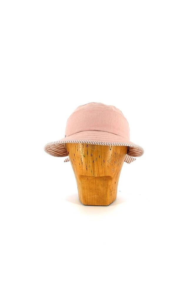 KN Kati Niemi Lippahattu Aliisa 1 KN Kati Niemi Lippahattu Aliisa