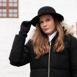 Salon Hupahattu Sonja 10 -Tamaris sales 2001003920201 1