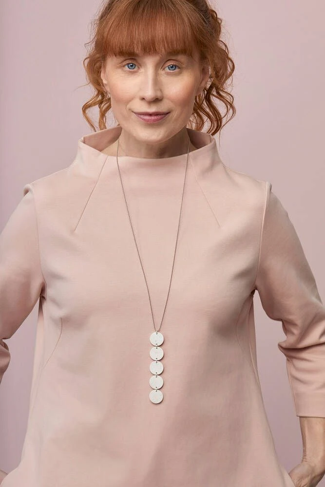 Papu Kaulakoru Dots No.5 First Snow 1 Papu Kaulakoru Dots No.5 First Snow