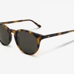 Messy Weekend Aurinkolasit New Depp Brown Tortoise